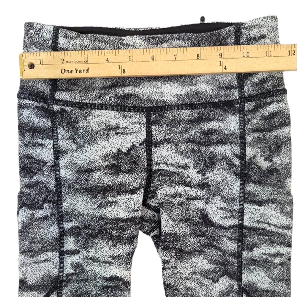Lululemon Leggings Speed Tight Power Luxtreme Womens 2 Black White Full Length - Picture 12 of 14